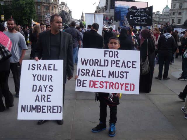 arab hate signs to israel