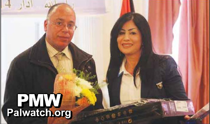 woman journalist receives award for glorifying terrorists