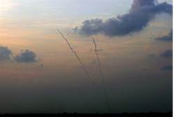 rockets fall in israel from lebanon