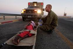 sudanese idf soldier helps