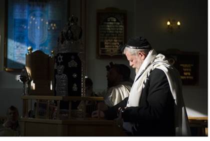 jews in belgium guarded over shabbat