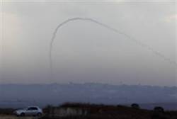 kassam rockets fall in israel, iaf retaliates as gaza celebrates hamas and fatah reconciliation