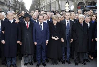 Bibi and Abbas at Paris rally Bibi and Abbas at Paris rally