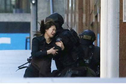 lindt seige hostages sydney updates