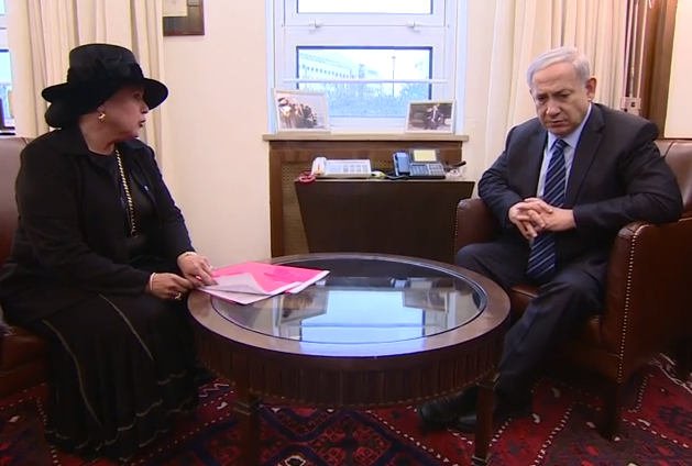 pm meets with ester pollard