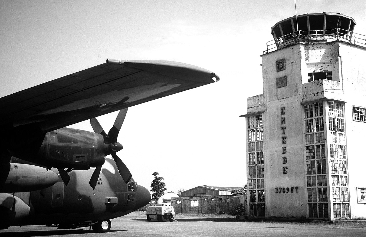 90 Minutes At Entebbe Pdf+